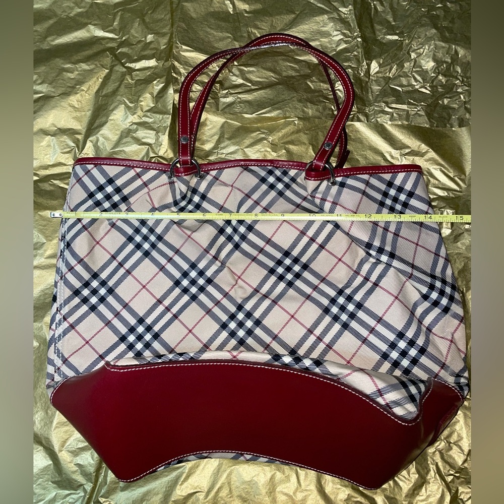 Burberry Beige Check Nova ✨EXCELLENT condition✨ - Picture 4 of 10